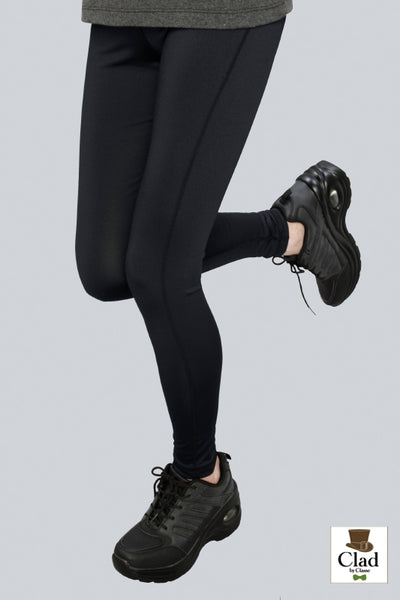 スポーツパンツ　ロング 黒