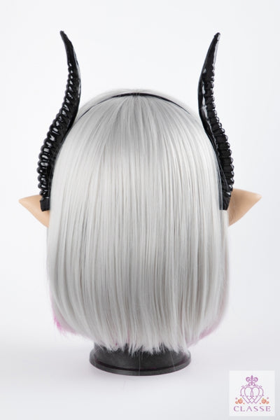 恶魔之角 1.