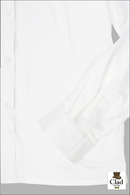 礼服衬衫，翼领，白色。